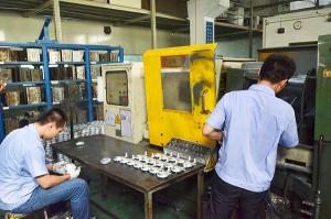 壓鑄公司必讀，壓鑄工藝的實(shí)現(xiàn)時(shí)的一些問(wèn)題