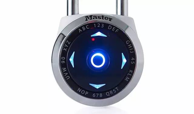 1600萬種密碼組合，科技感十足的觸控密碼鎖